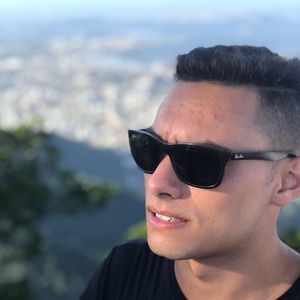 Meet your Posher, Wesley